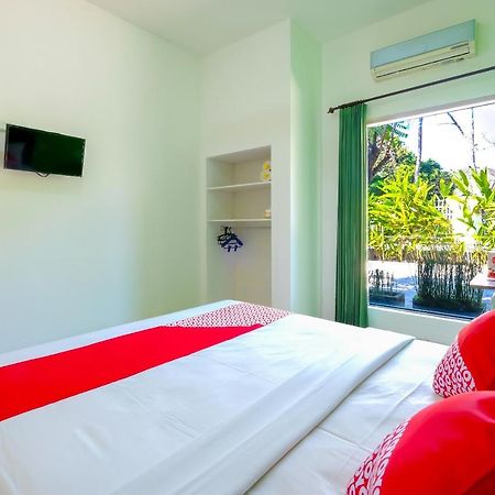 Oyo 1206 Lombok Guest House Матарам Екстериор снимка