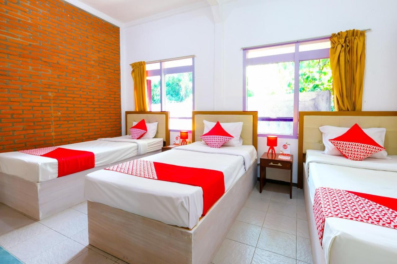 Oyo 1206 Lombok Guest House Матарам Екстериор снимка