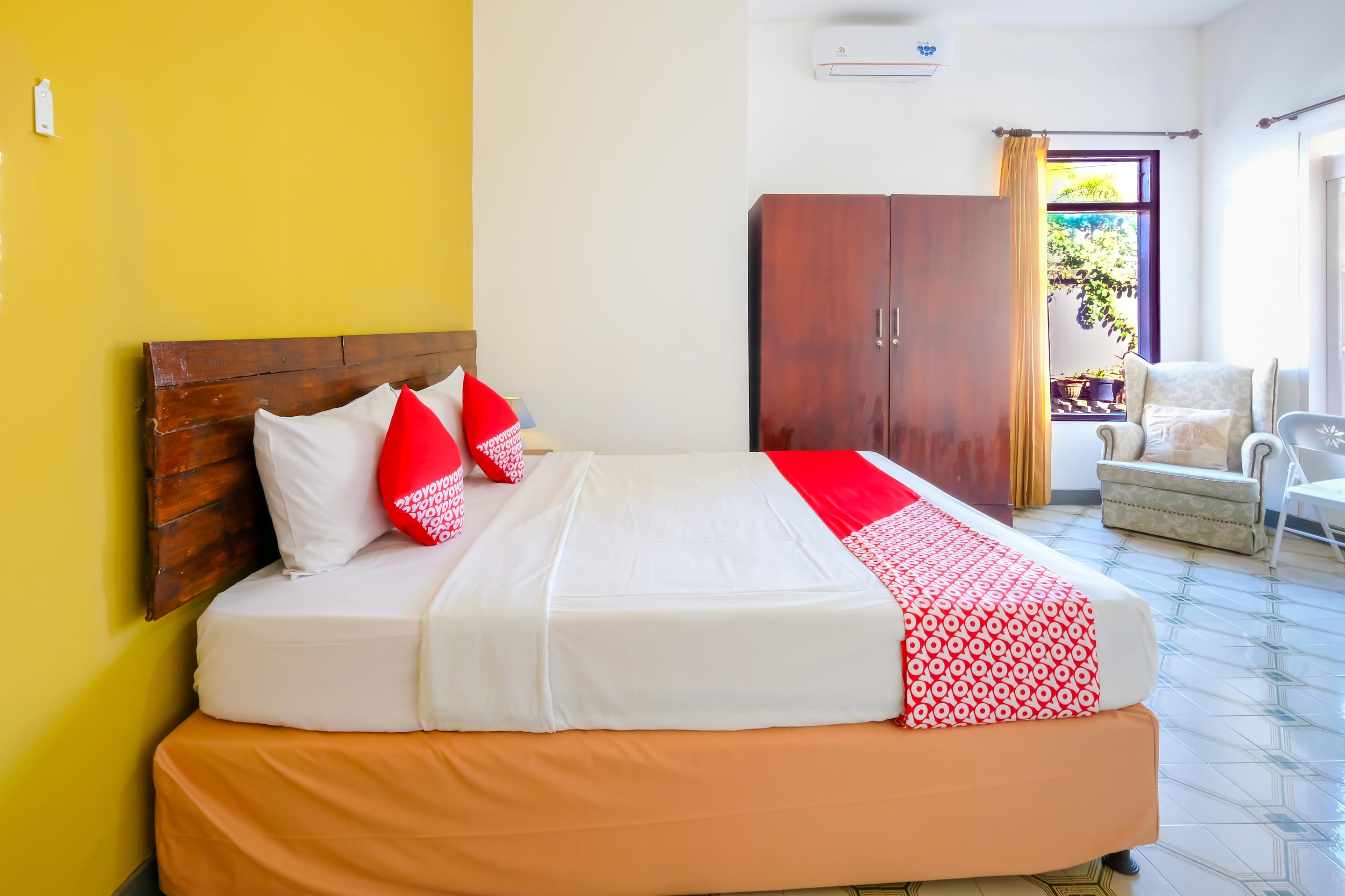 Oyo 1206 Lombok Guest House Матарам Екстериор снимка