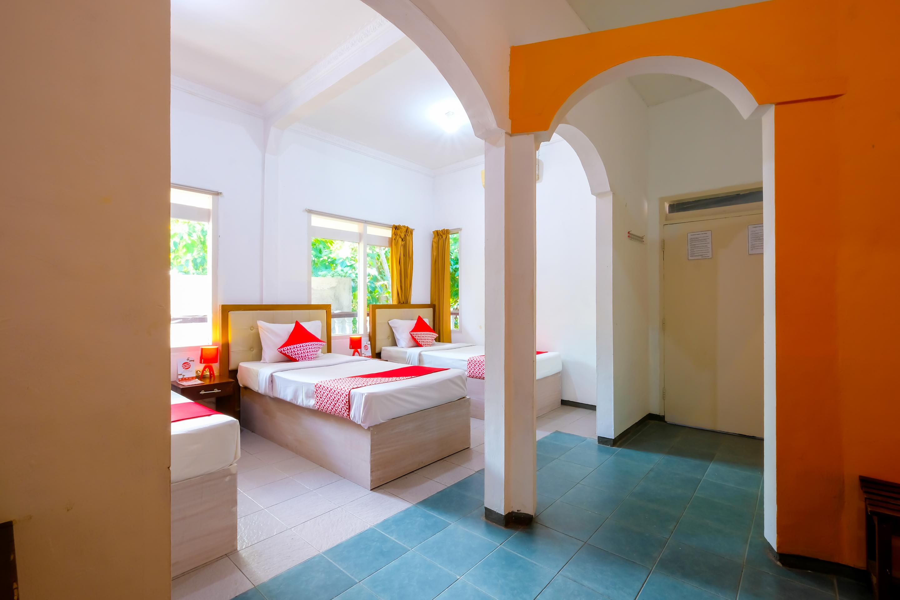 Oyo 1206 Lombok Guest House Матарам Екстериор снимка