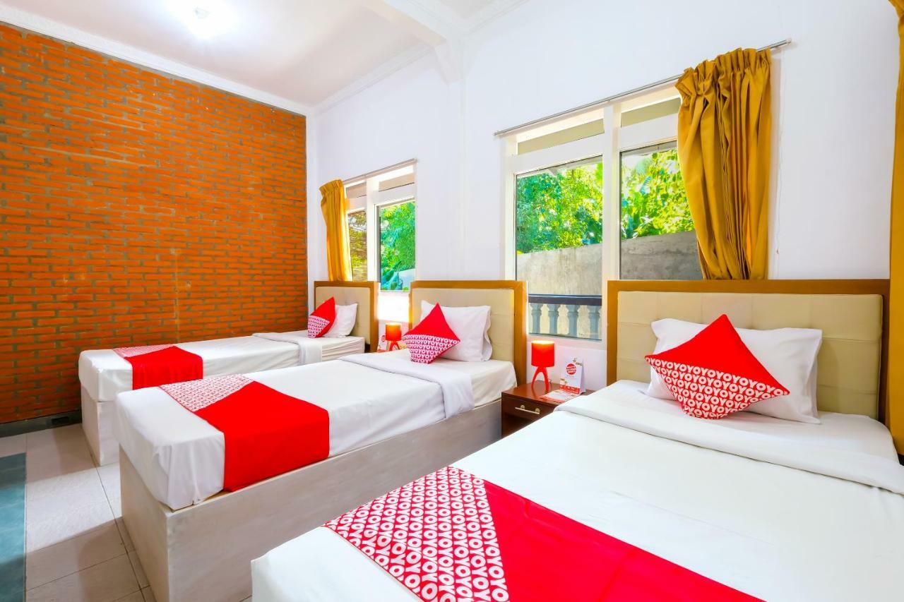 Oyo 1206 Lombok Guest House Матарам Екстериор снимка